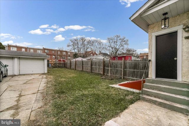 16 S 13TH ST, Darby, PA 19023