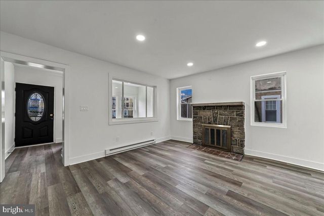 16 S 13TH ST, Darby, PA 19023