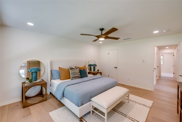 7017 Serrano Drive, Fort Worth, TX 76126