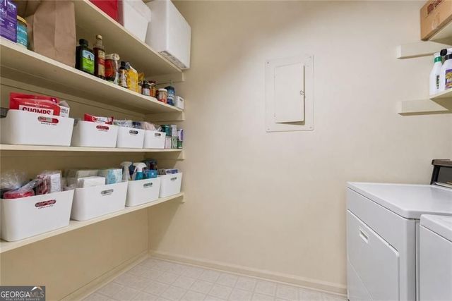 5201 Glenridge Drive, Sandy Springs, GA 30342