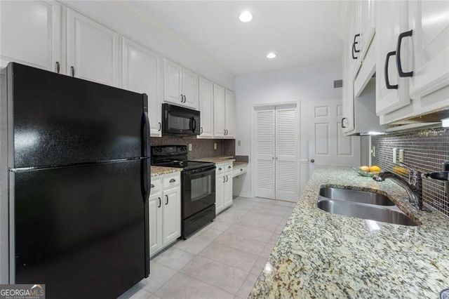 5201 Glenridge Drive, Sandy Springs, GA 30342