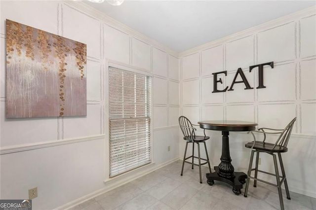 5201 Glenridge Drive, Sandy Springs, GA 30342