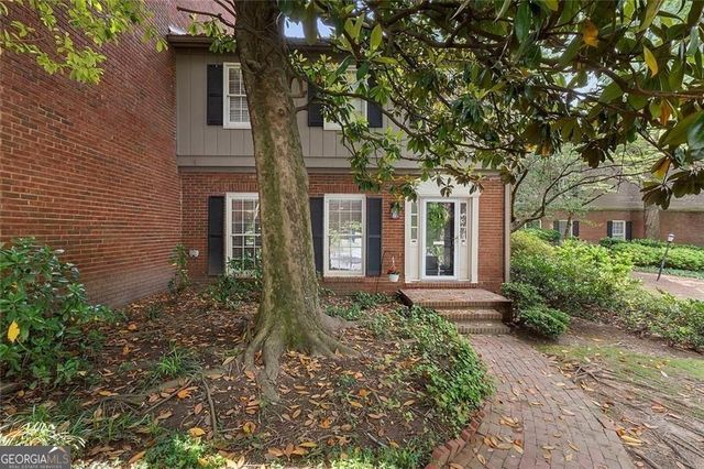 5201 Glenridge Drive, Sandy Springs, GA 30342