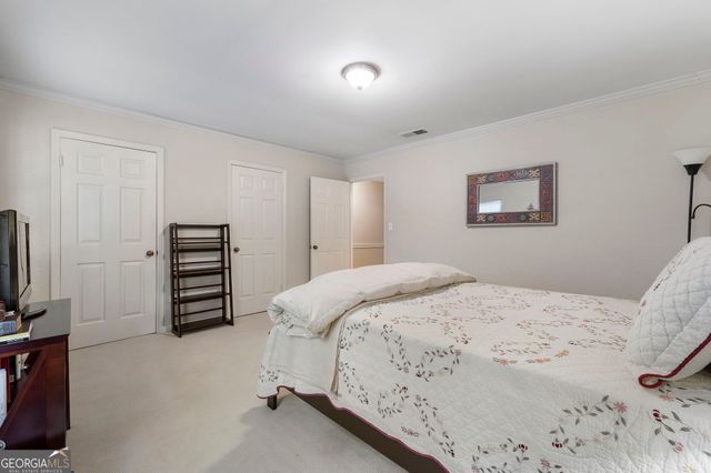 5201 Glenridge Drive, Sandy Springs, GA 30342