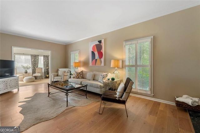 5201 Glenridge Drive, Sandy Springs, GA 30342