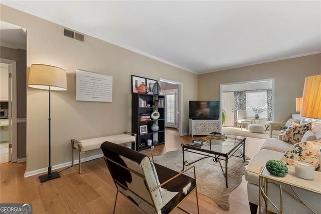 5201 Glenridge Drive, Sandy Springs, GA 30342