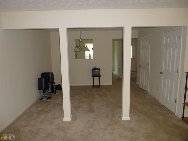 1962 Grove Way, Hampton, GA 30228