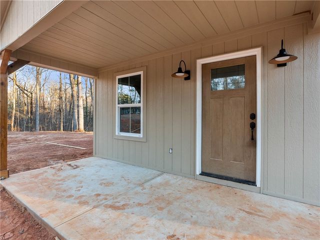 565 whippoorwill Lane, West Union, SC 29696