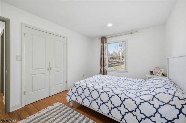 192 Bryans Rd, Washington Twp., NJ 08827