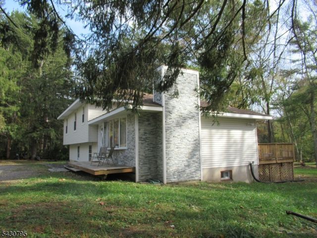 192 Bryans Rd, Washington Twp., NJ 08827