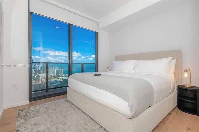 398 NE 5th Street 4001, Miami, FL 33132