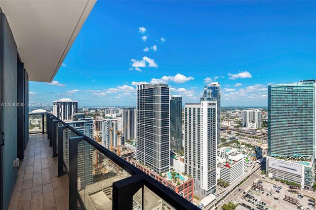 398 NE 5th Street 4001, Miami, FL 33132