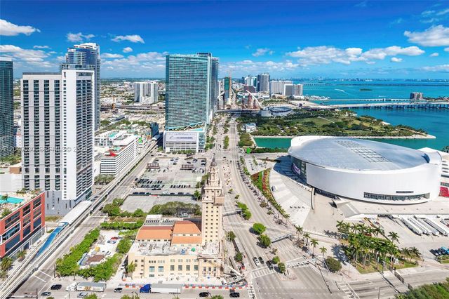 398 NE 5th Street 4001, Miami, FL 33132