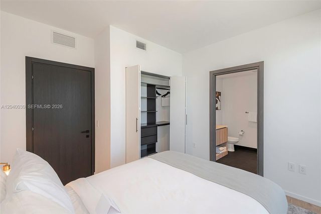 398 NE 5th Street 4001, Miami, FL 33132