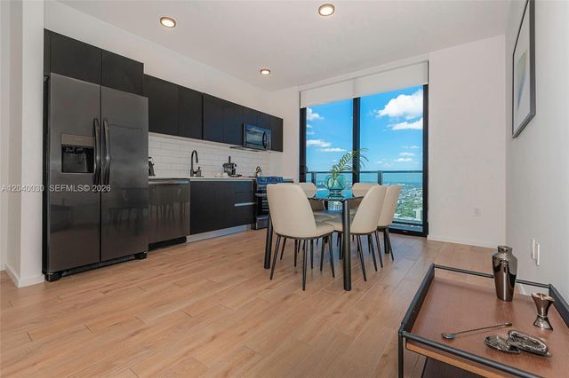 398 NE 5th Street 4001, Miami, FL 33132