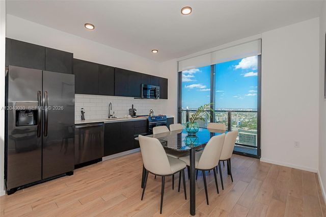 398 NE 5th Street 4001, Miami, FL 33132