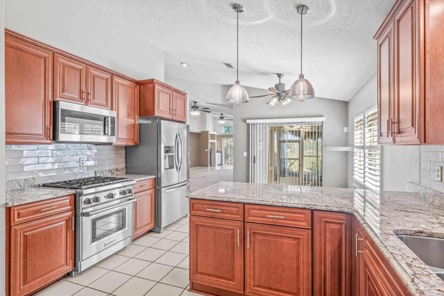 3311 Marcus Pointe Blvd, Pensacola, FL 32505