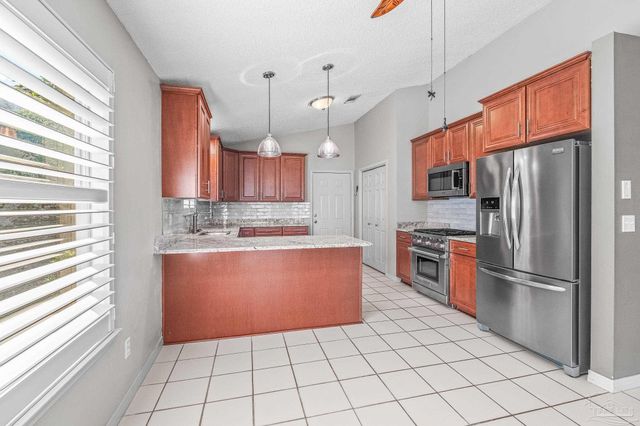 3311 Marcus Pointe Blvd, Pensacola, FL 32505