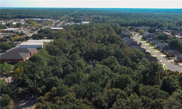 6447 Johnston Lane, Mobile, AL 36695