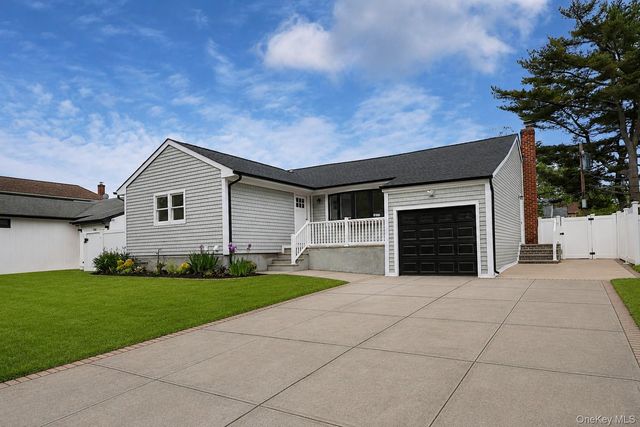 224 Hungry Harbor Road, Valley Stream, NY 11581