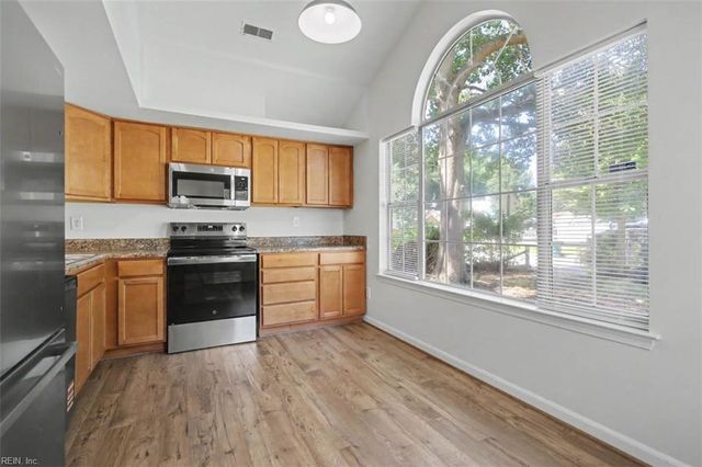 123 Gallop PL, Newport News, VA 23608