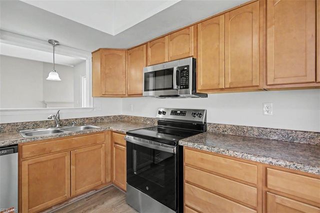 123 Gallop PL, Newport News, VA 23608