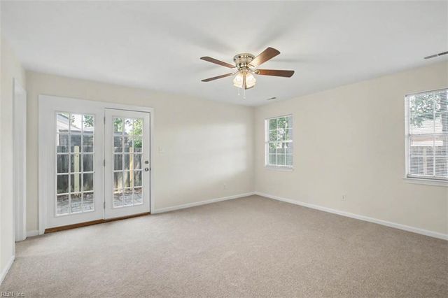 123 Gallop PL, Newport News, VA 23608