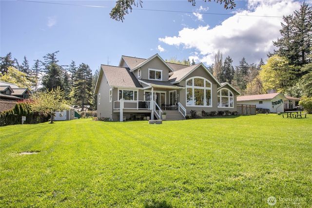 9367 Marshall Road, Bow, WA 98232