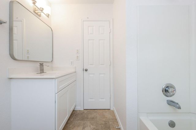 2814 Crestbrook Bend Lane, Katy, TX 77449