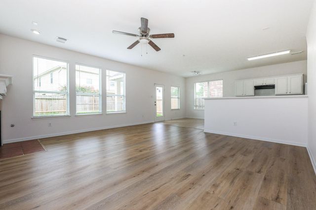 2814 Crestbrook Bend Lane, Katy, TX 77449
