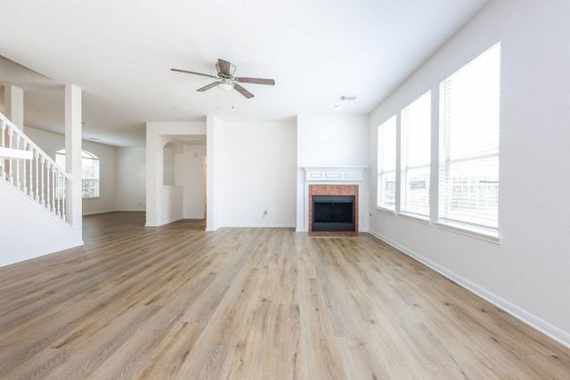 2814 Crestbrook Bend Lane, Katy, TX 77449