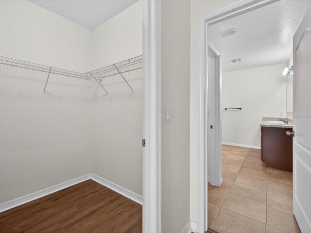 16701 BROADFORD LANE, Clermont, FL 34714
