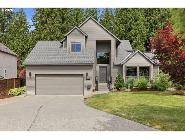 1386 Se CONDOR Pl, Gresham, OR 97080