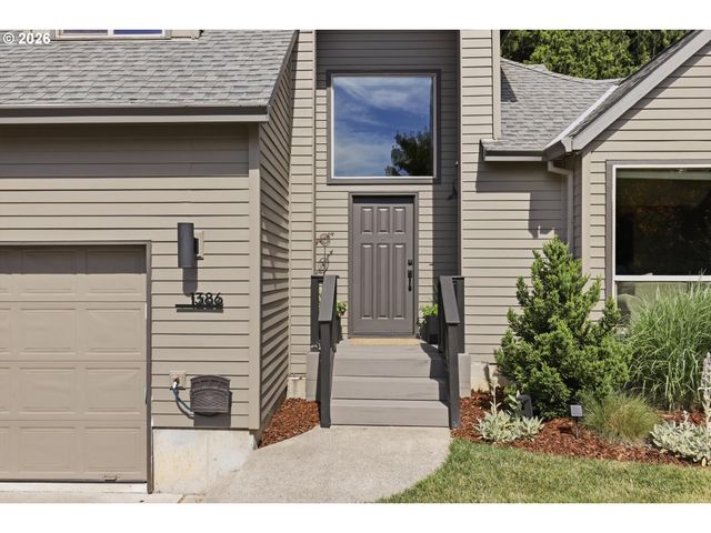 1386 Se CONDOR Pl, Gresham, OR 97080