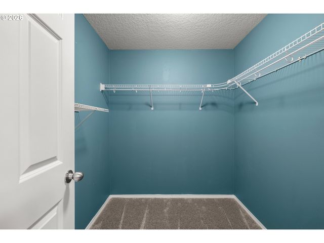 413 S LAIR Ln, Newberg, OR 97132