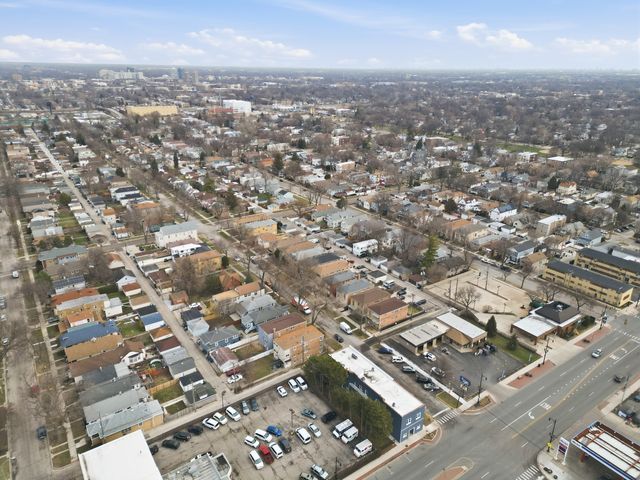 1124 Hannah Avenue, Forest Park, IL 60130