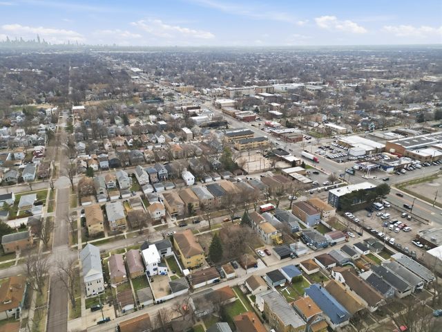 1124 Hannah Avenue, Forest Park, IL 60130