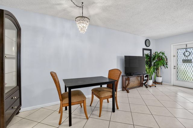 290 Oakridge Q 290, Deerfield Beach, FL 33442