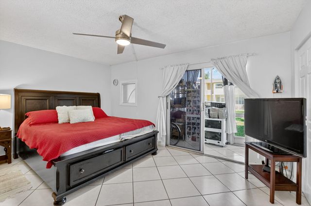 290 Oakridge Q 290, Deerfield Beach, FL 33442