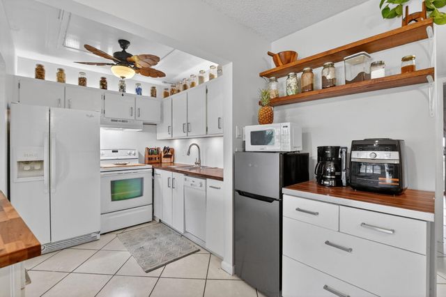 290 Oakridge Q 290, Deerfield Beach, FL 33442