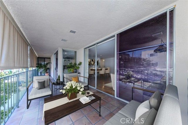 210 Grand 201, Long Beach, CA 90803