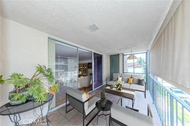 210 Grand 201, Long Beach, CA 90803