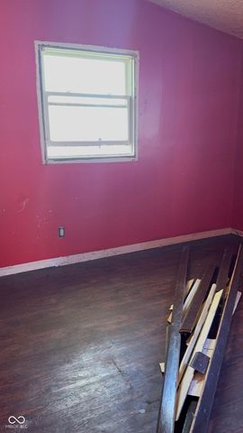 2060 Alton Street, Beech Grove, IN 46107