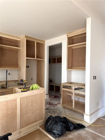 6 Cargill Lane, Bella Vista, AR 72715