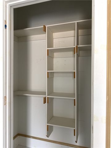 6 Cargill Lane, Bella Vista, AR 72715