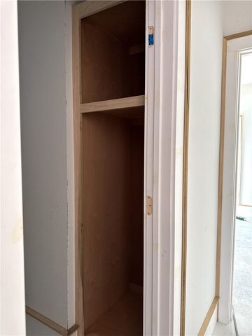 6 Cargill Lane, Bella Vista, AR 72715