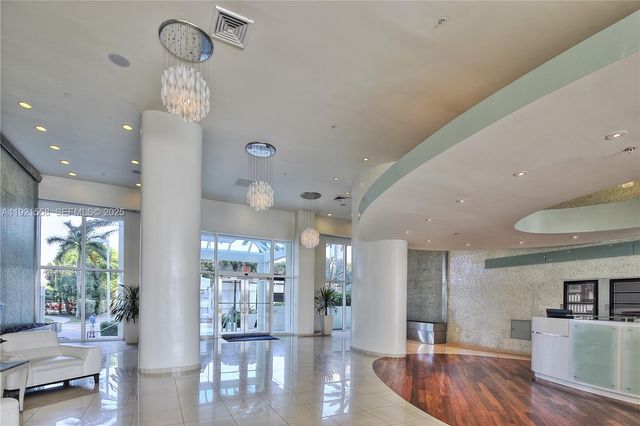 650 West Ave 2801, Miami Beach, FL 33139