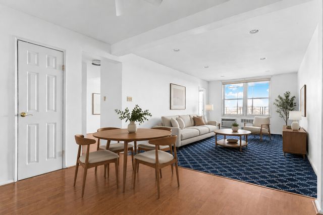 2711 Ave X C5, New York City, NY 11235