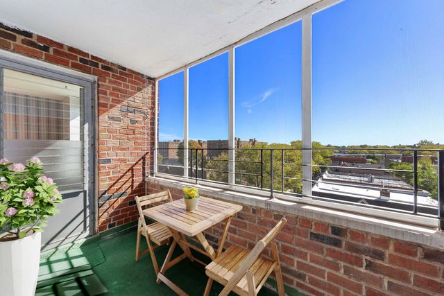2711 Ave X C5, New York City, NY 11235