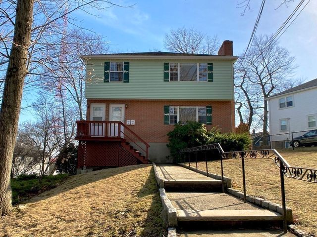 25 Columbia Avenue 2nd floor, Newton, MA 02464